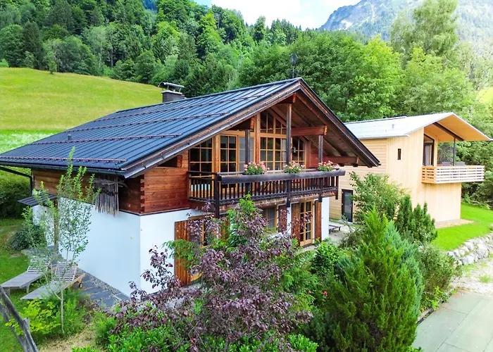 ゲストハウス Alpenhaus - Bergbahn Unlimited Im Sommer Inklusive オーベルストドルフ